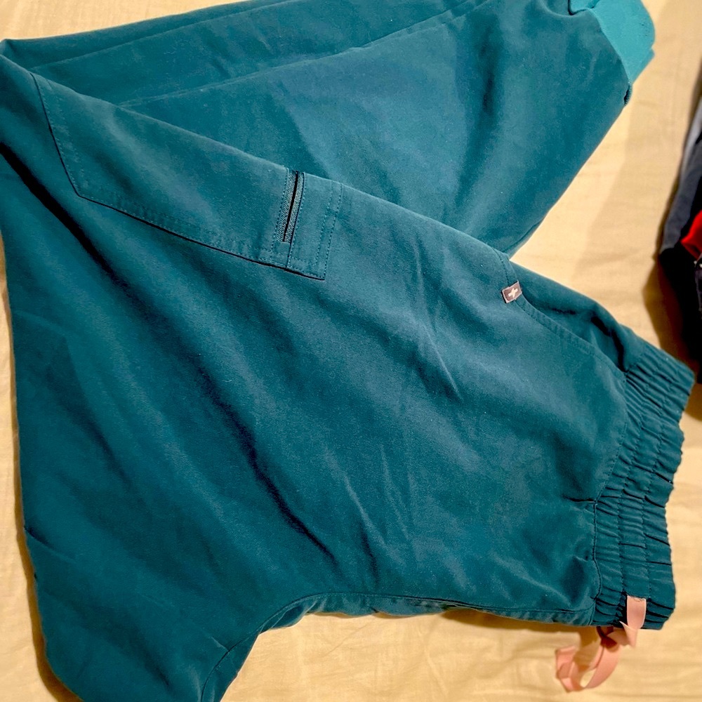 Xl Fig Bundle 5 Pairs - image 7